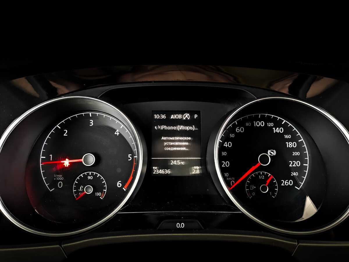 Купить Volkswagen Touran, 2018, 234 634 км, фото №10