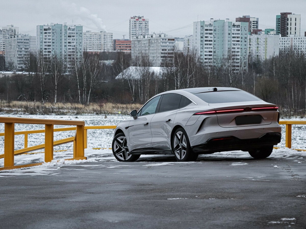 Купить Rising Auto F7 90 kWh, 2023, 17 424 км, фото №19