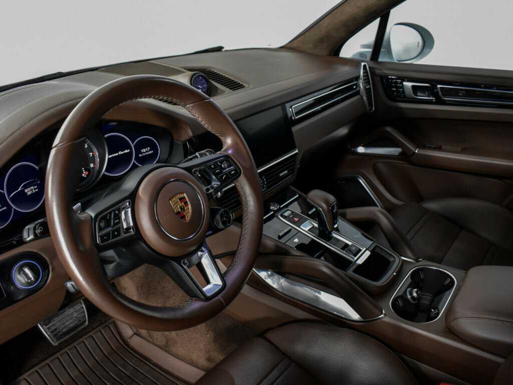 Купить Porsche Cayenne Turbo, 2018, 80 300 км, фото №10