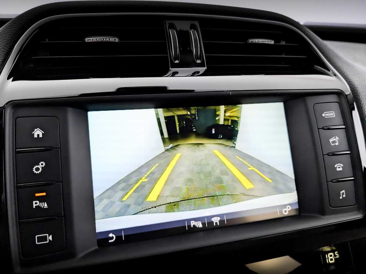 Купить Jaguar XE, 2017, 98 697 км, фото №29