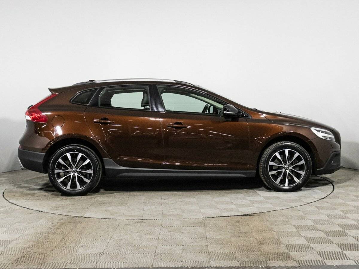 Купить Volvo V40 Cross Country, 2019, 51 192 км, фото №4