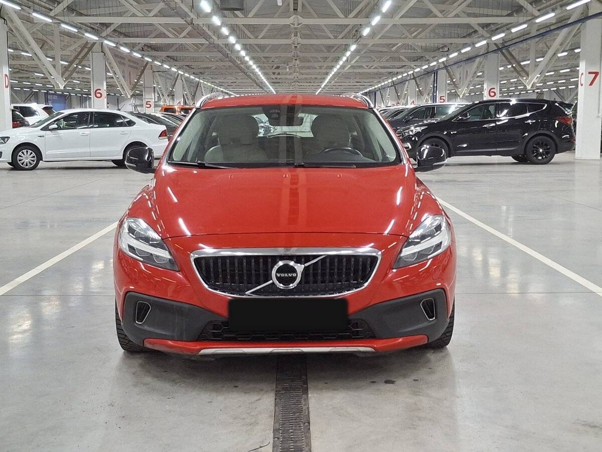 Купить Volvo V40 Cross Country I Рестайлинг, 2017, 133 679 км, фото №2