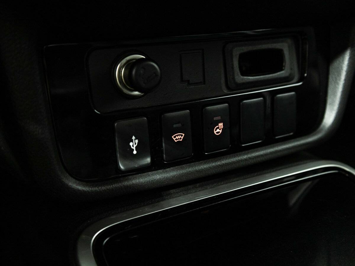 Купить Mitsubishi Outlander III Рестайлинг 3, 2018, 148 747 км, фото №17