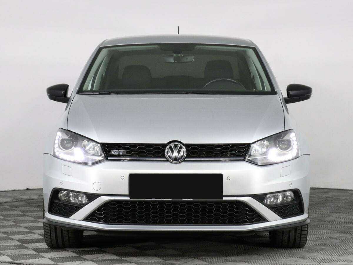 Купить Volkswagen Polo, 2017, 120 049 км, фото №2