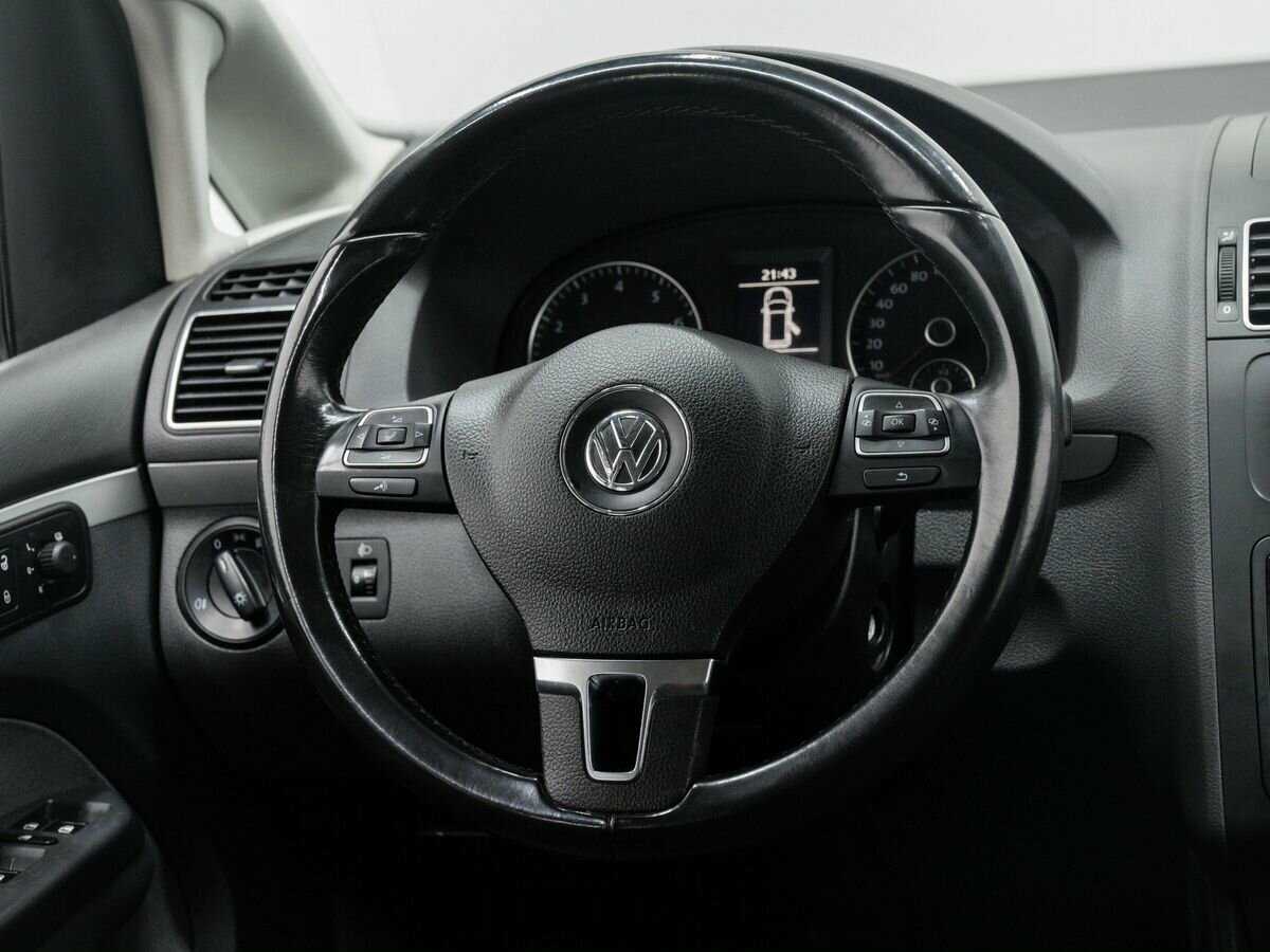 Купить Volkswagen Touran, 2012, 178 001 км, фото №12