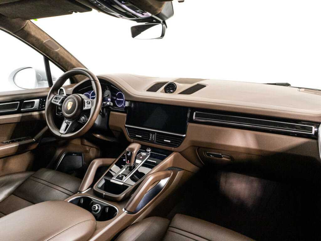 Купить Porsche Cayenne Turbo, 2018, 80 384 км, фото №8