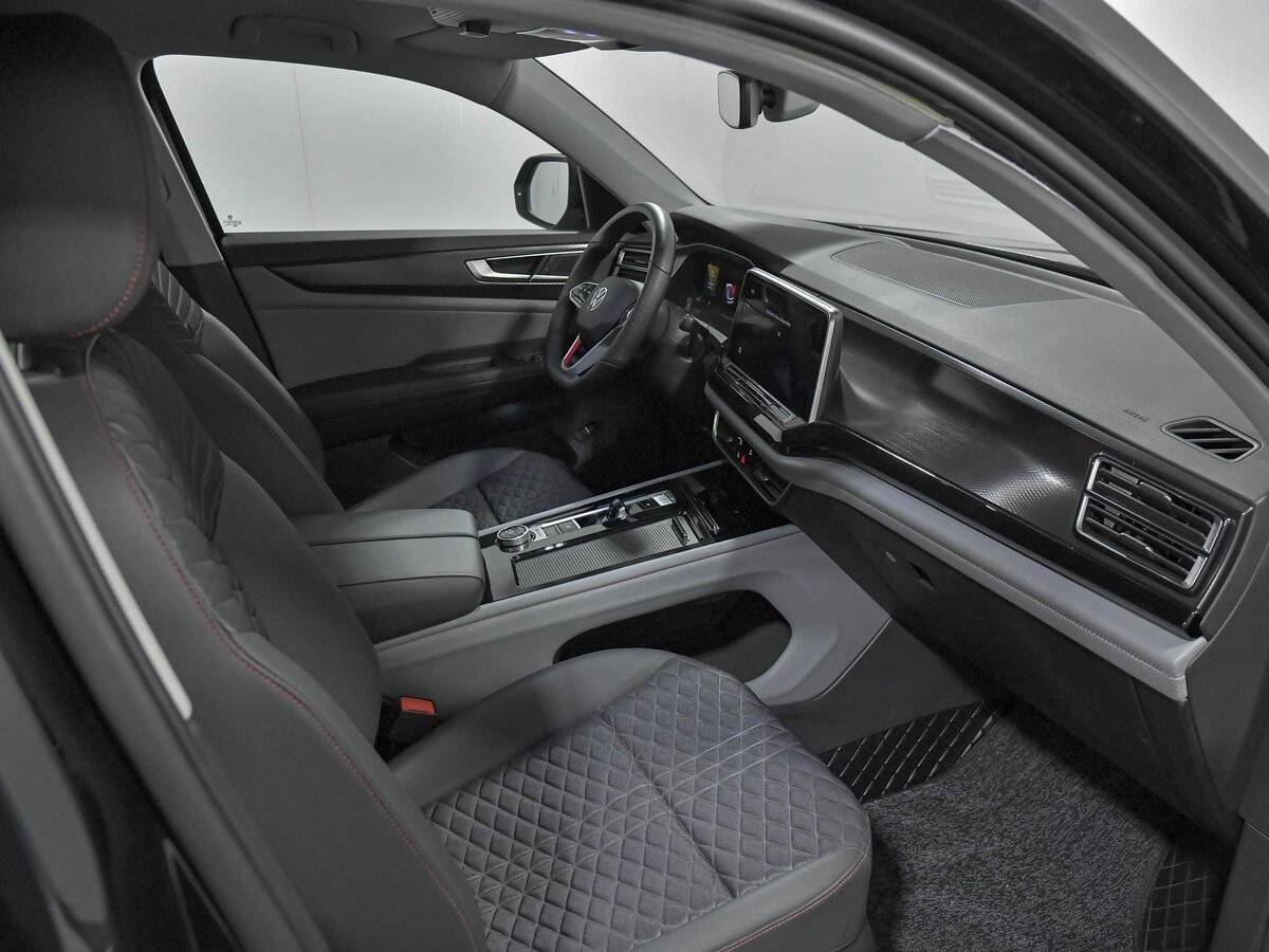 Купить Volkswagen Teramont X, 2023, 6 000 км, фото №18
