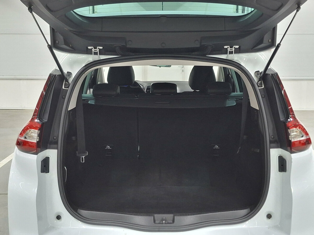 Купить Renault Scenic Grand IV, 2017, 246 802 км, фото №10