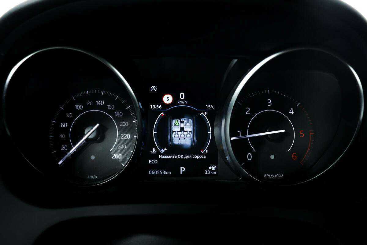 Купить Jaguar E-Pace, 2018, 60 535 км, фото №10