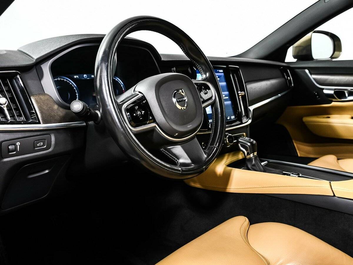 Купить Volvo V90 Cross Country, 2017, 128 222 км, фото №12