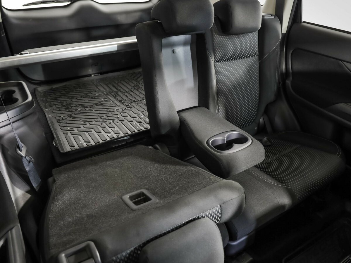 Купить Mitsubishi Outlander III Рестайлинг 3, 2021, 89 658 км, фото №28