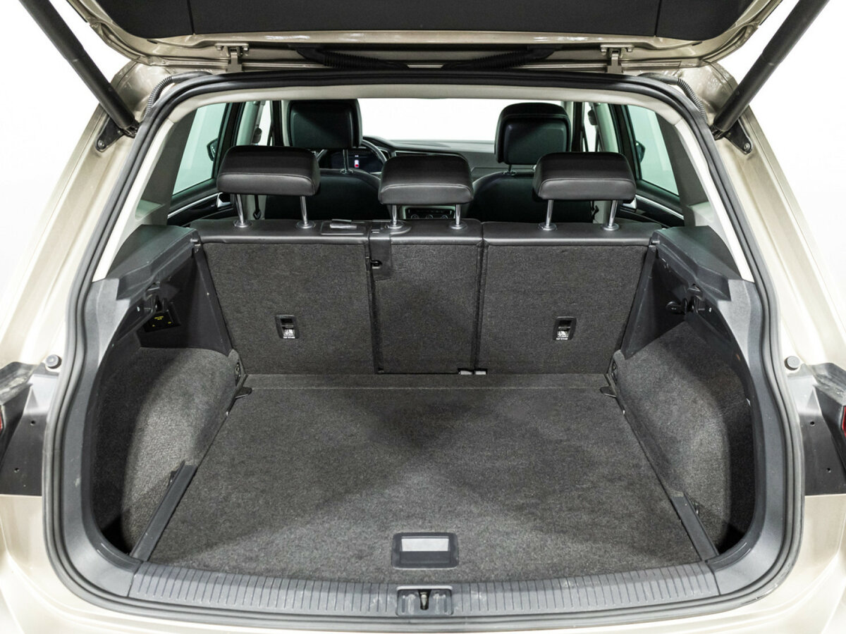 Купить Volkswagen Tiguan II, 2017, 235 698 км, фото №19