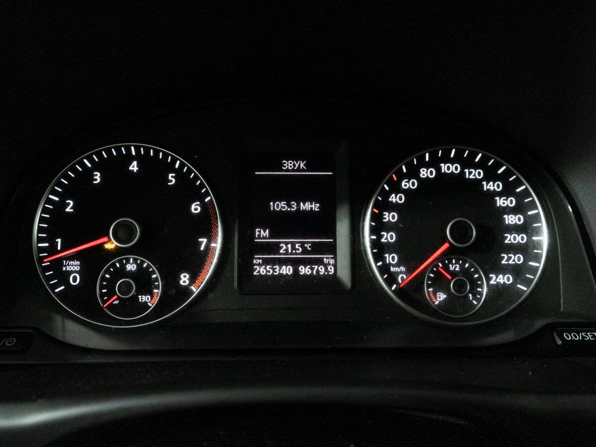 Купить Volkswagen Touran, 2012, 265 340 км, фото №12