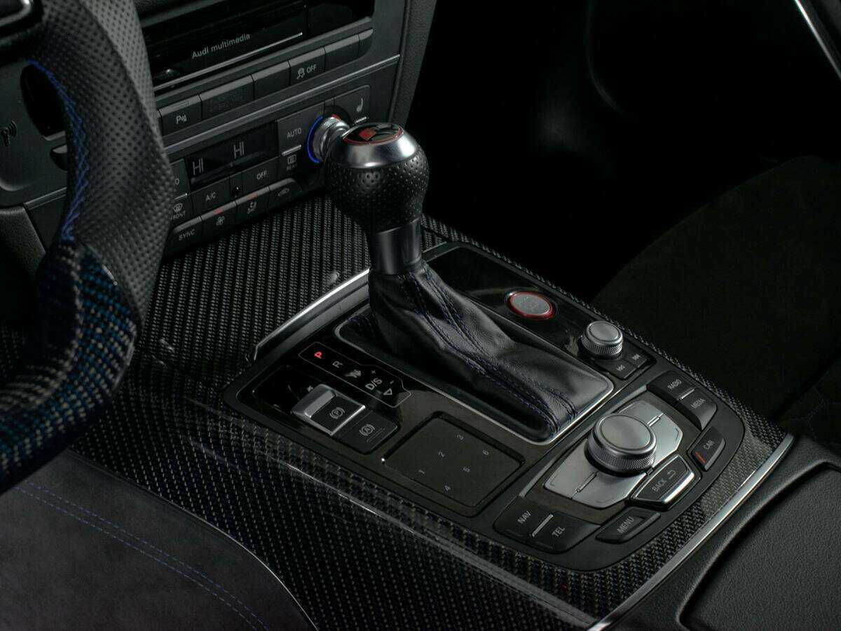 Купить Audi RS 6 performance, 2017, 55 124 км, фото №25