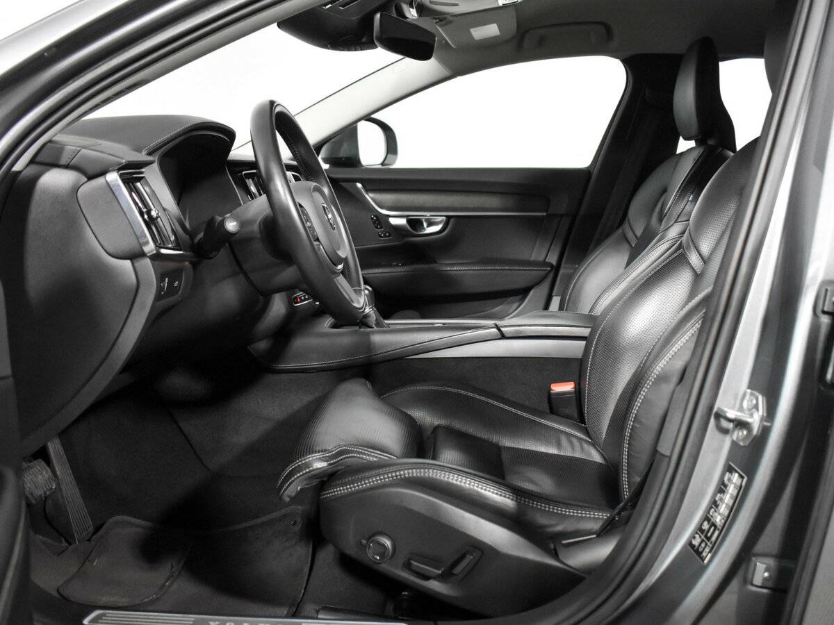 Купить Volvo V90 Cross Country I, 2019, 100 900 км, фото №11