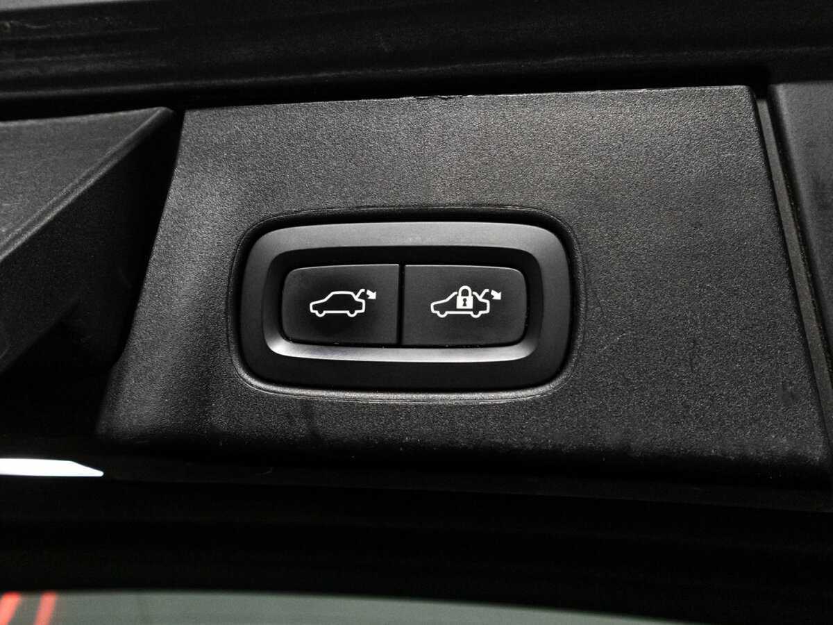 Купить Volvo V90 Cross Country, 2019, 164 171 км, фото №22