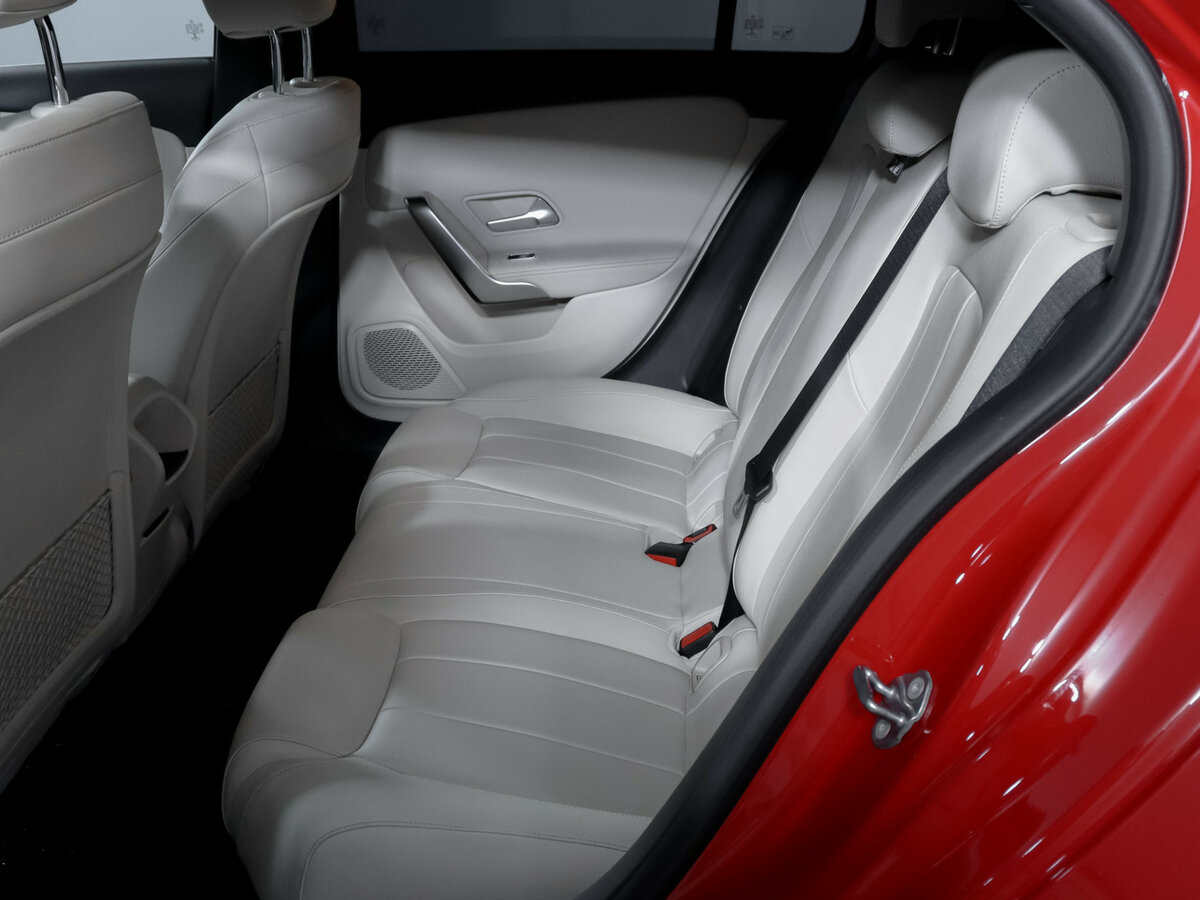 Купить Mercedes-Benz A-Класс 220 IV (W177), 2019, 105 369 км, фото №8
