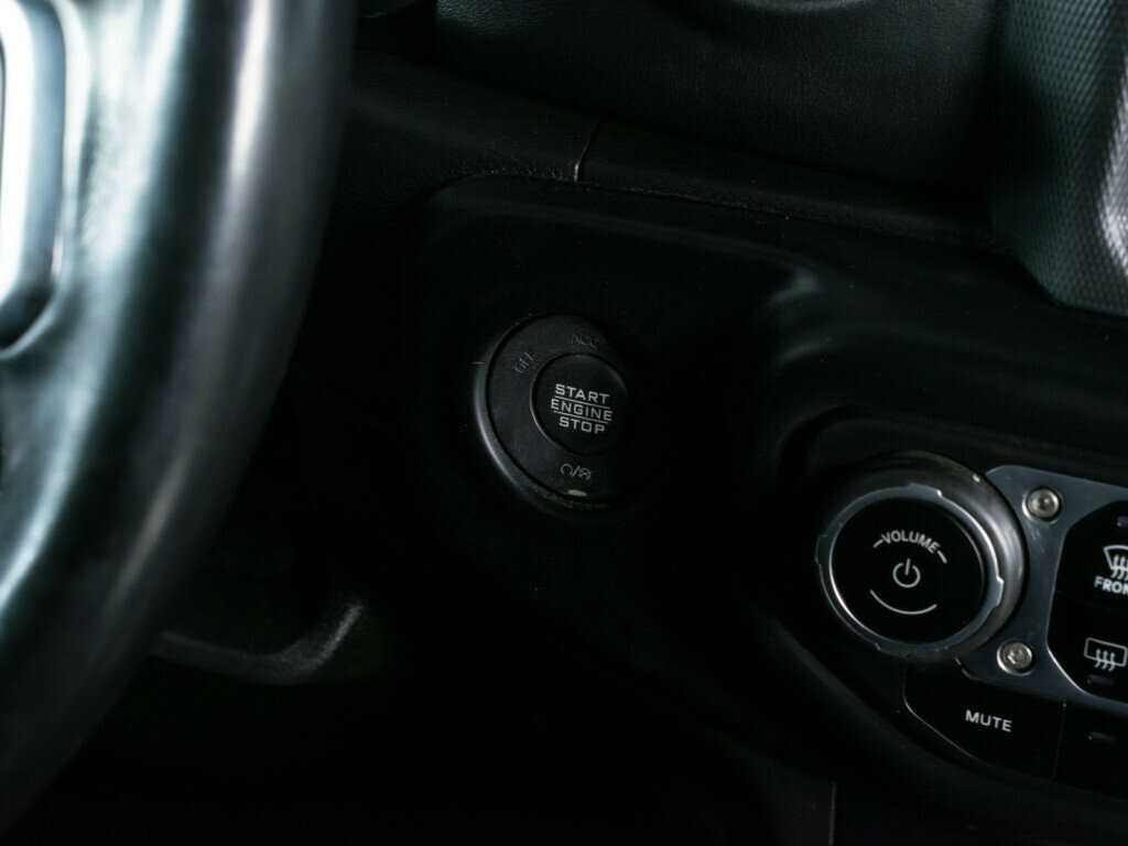 Купить Jeep Wrangler, 2021, 82 285 км, фото №14