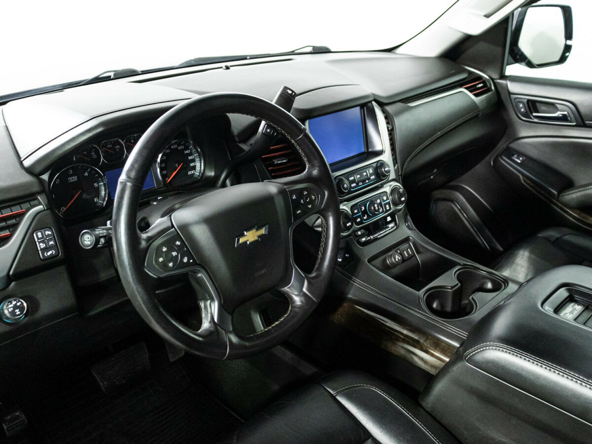 Купить Chevrolet Tahoe IV, 2016, 248 101 км, фото №8