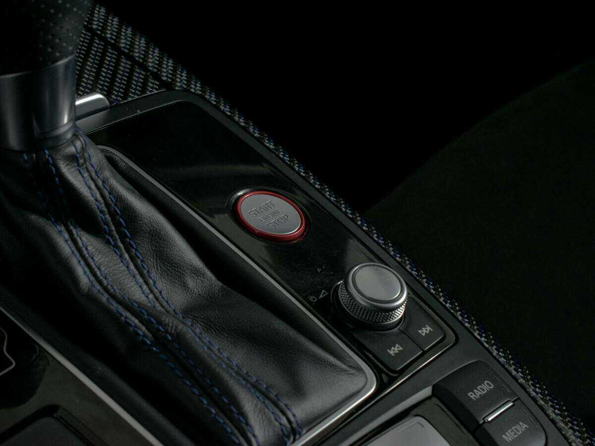 Купить Audi RS 6 performance, 2017, 55 124 км, фото №24
