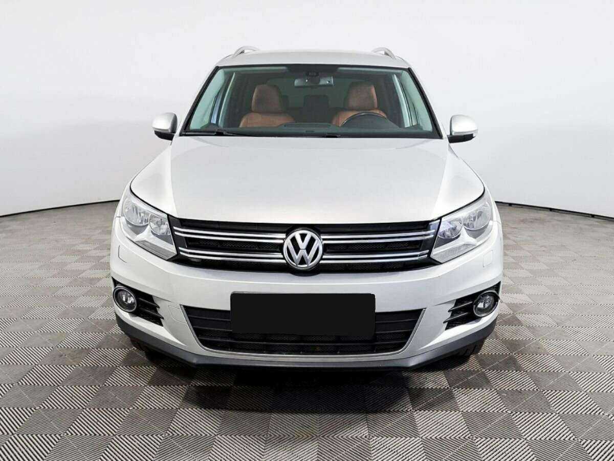 Купить Volkswagen Tiguan, 2012, 127 000 км, фото №2