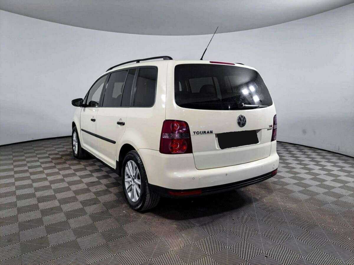 Купить Volkswagen Touran, 2010, 177 000 км, фото №7