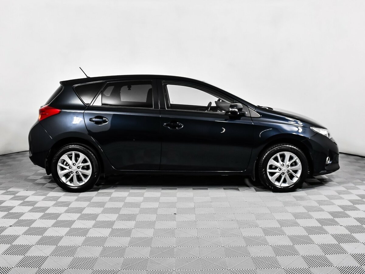Купить Toyota Auris II, 2014, 27 134 км, фото №4