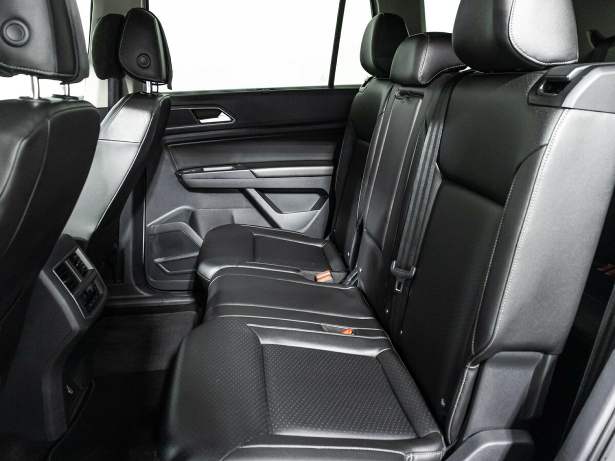 Купить Volkswagen Teramont I, 2018, 181 924 км, фото №8