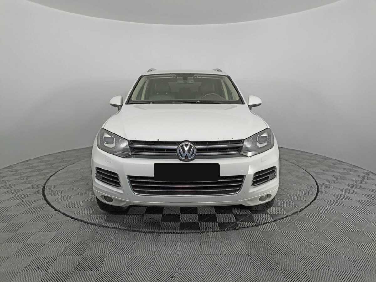 Купить Volkswagen Touareg, 2013, 293 986 км, фото №2