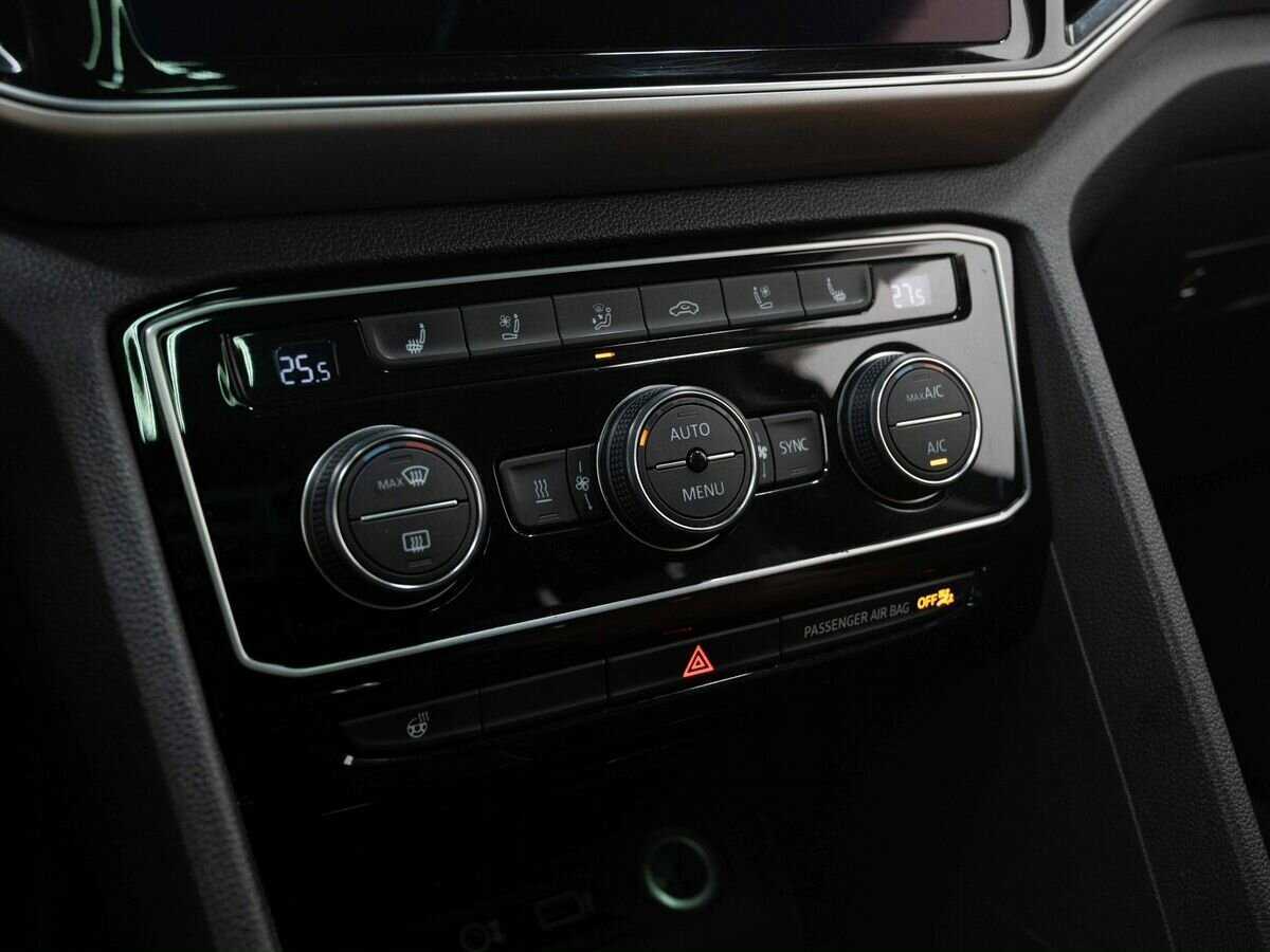 Купить Volkswagen Teramont, 2018, 148 215 км, фото №21