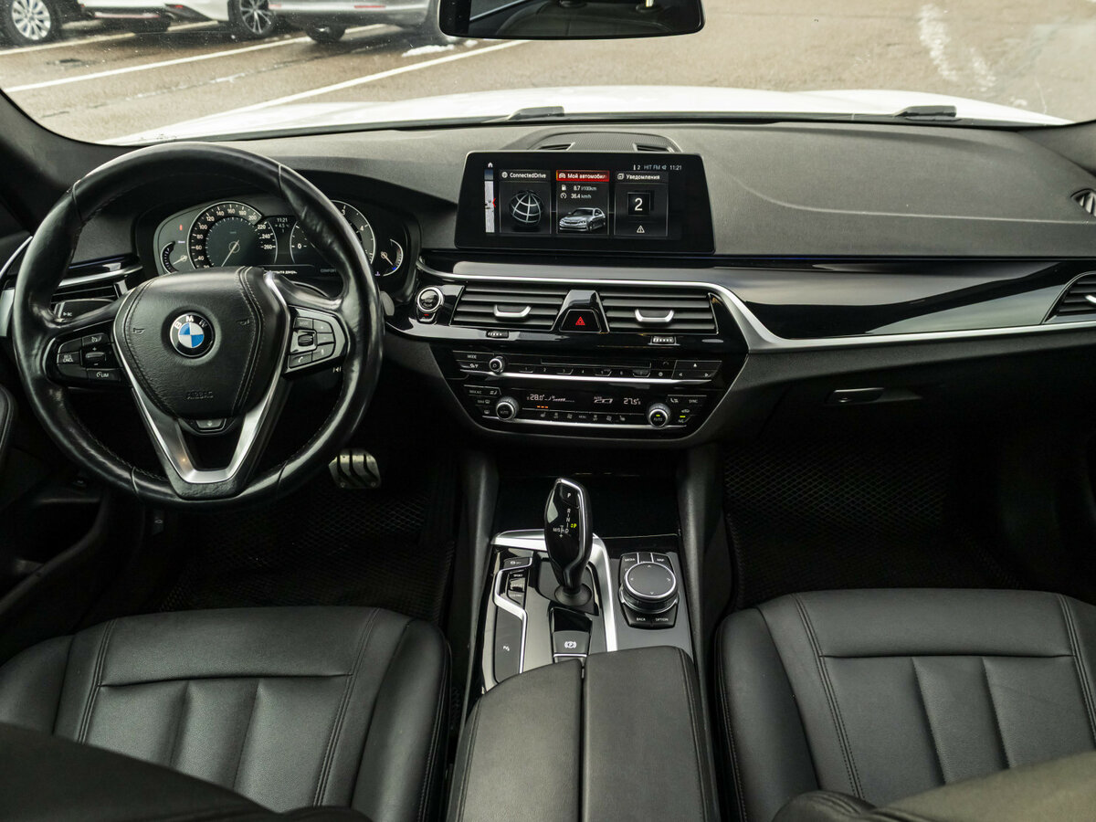 Купить BMW 5 серии 520d VII (G30/G31/G38), 2017, 146 527 км, фото №12
