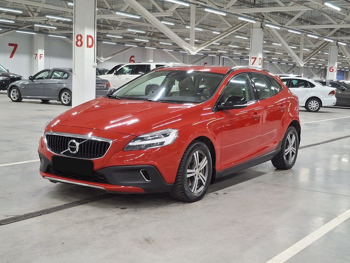 Купить Volvo V40 Cross Country I Рестайлинг, 2017, 133 679 км, фото №1