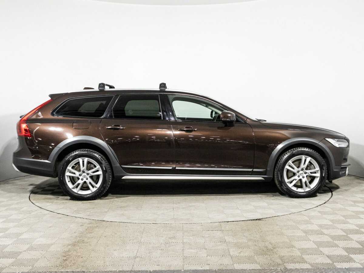 Купить Volvo V90 Cross Country, 2019, 164 171 км, фото №4