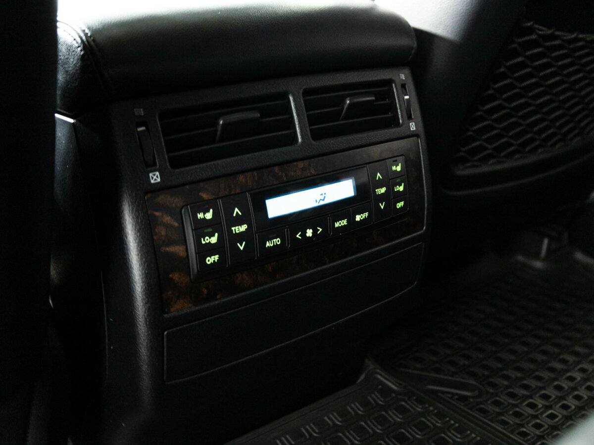 Купить Toyota Land Cruiser 200 Series, 2011, 144 791 км, фото №18