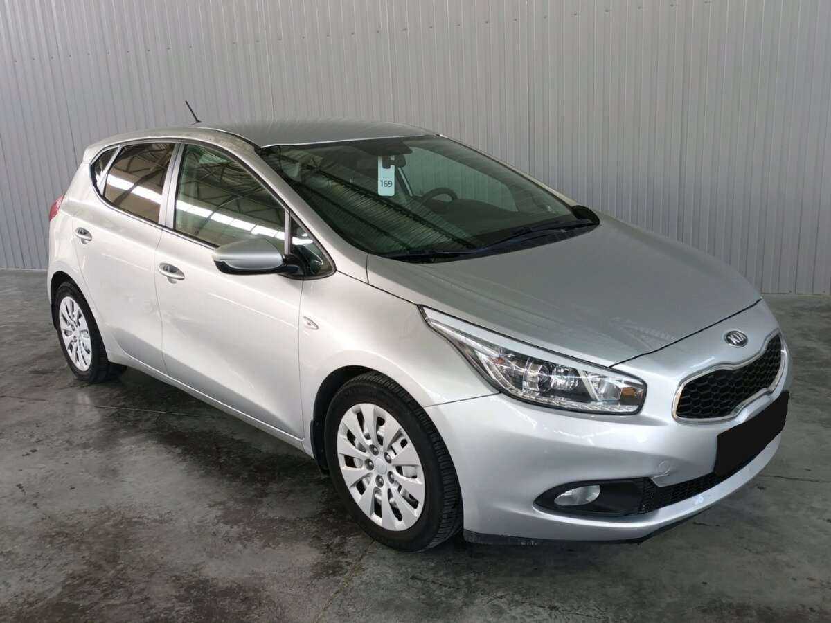 Купить Kia Ceed, 2013, 147 808 км, фото №3