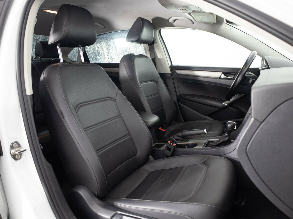 Купить Volkswagen Passat (North America and China) II (NA Market), 2020, 102 621 км, фото №17