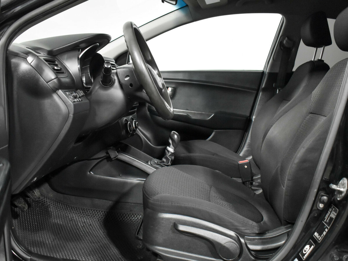 Купить Kia Rio III, 2011, 269 067 км, фото №10