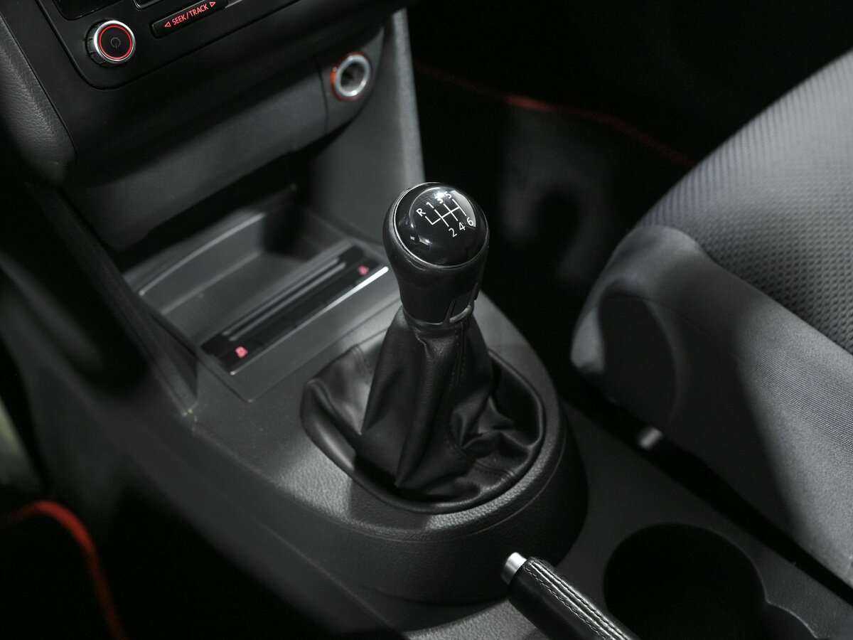 Купить Volkswagen Touran, 2013, 205 281 км, фото №12