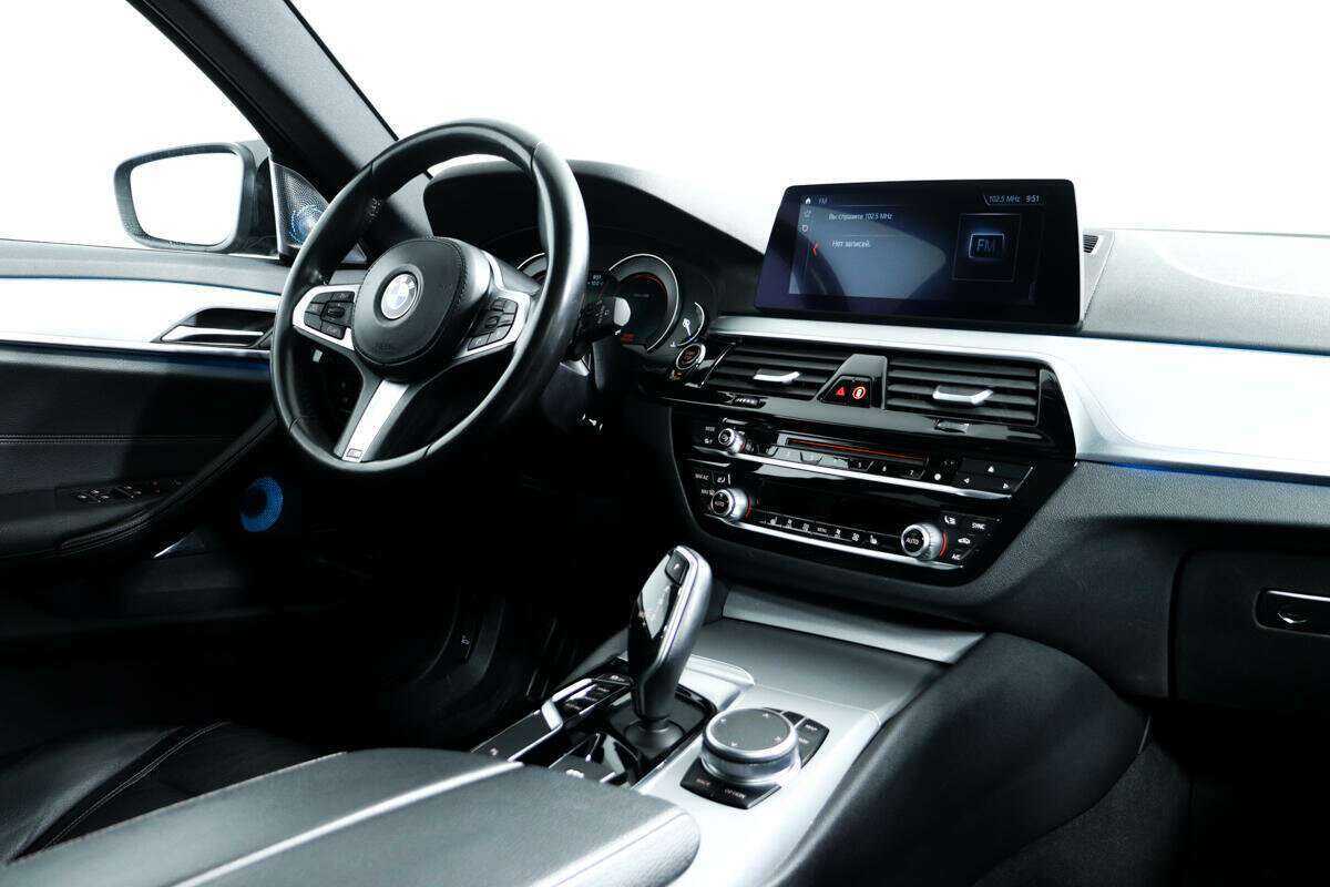 Купить BMW 5 серии 520d, 2019, 191 622 км, фото №9