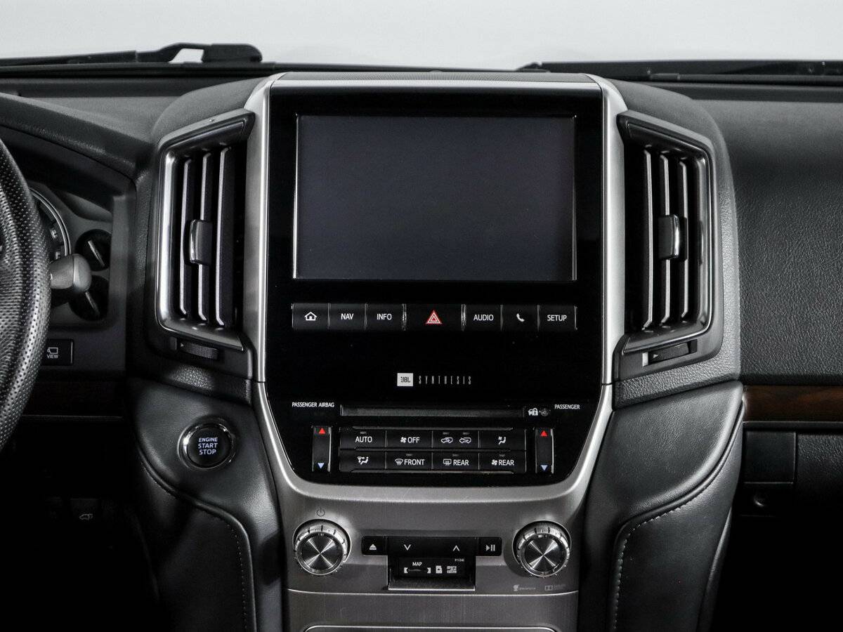 Купить Toyota Land Cruiser 200 Series Рестайлинг 2, 2016, 227 536 км, фото №13