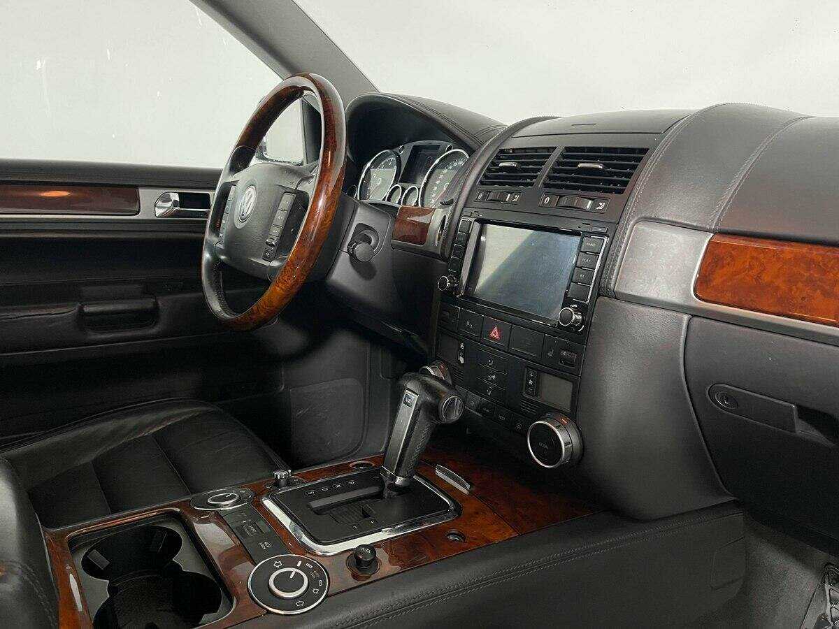 Купить Volkswagen Touareg, 2005, 173 961 км, фото №9