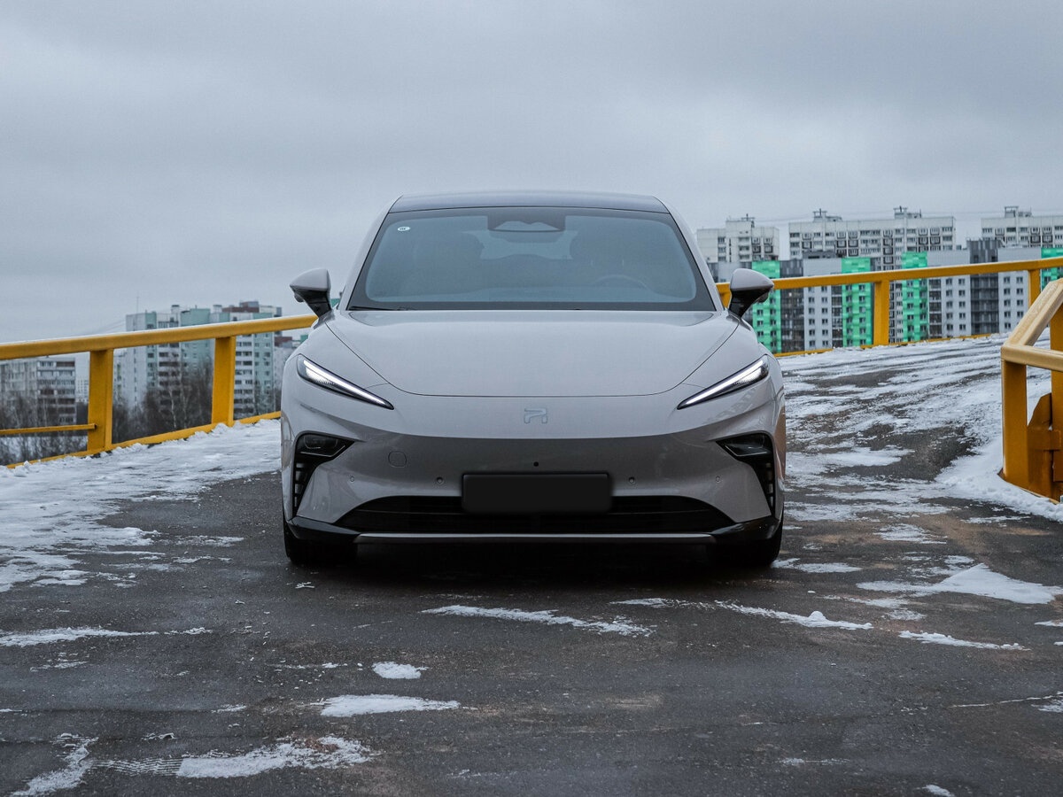 Купить Rising Auto F7 90 kWh, 2023, 17 424 км, фото №2