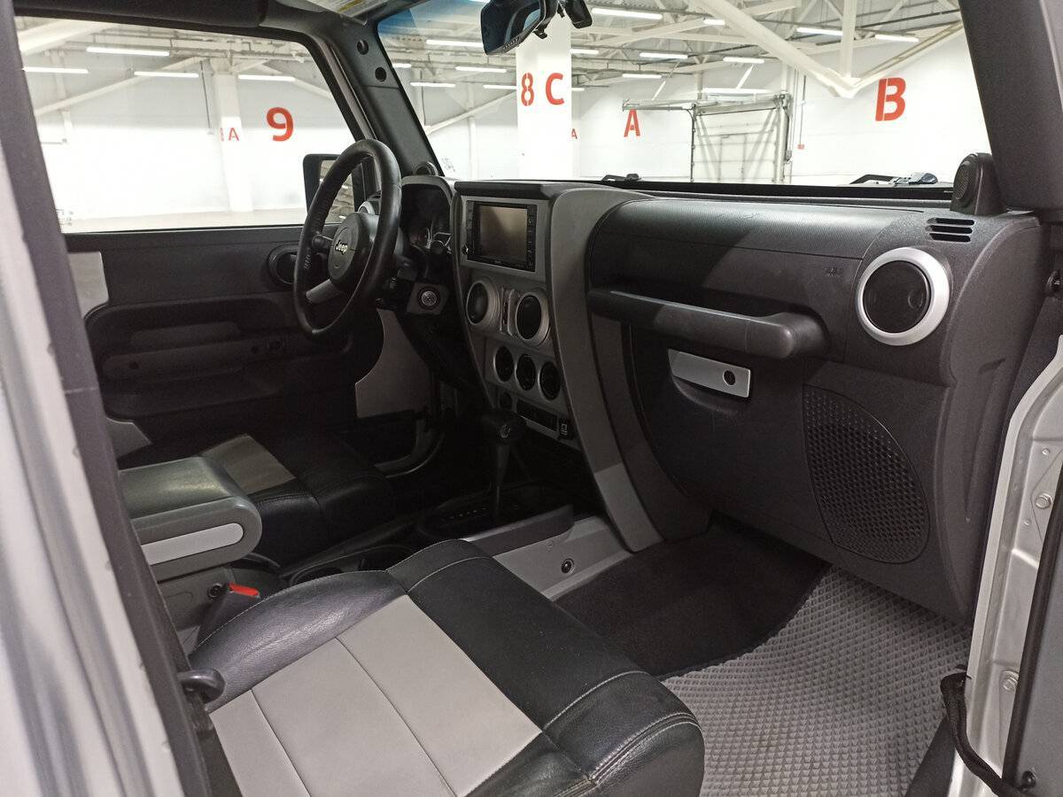 Купить Jeep Wrangler, 2008, 225 002 км, фото №11