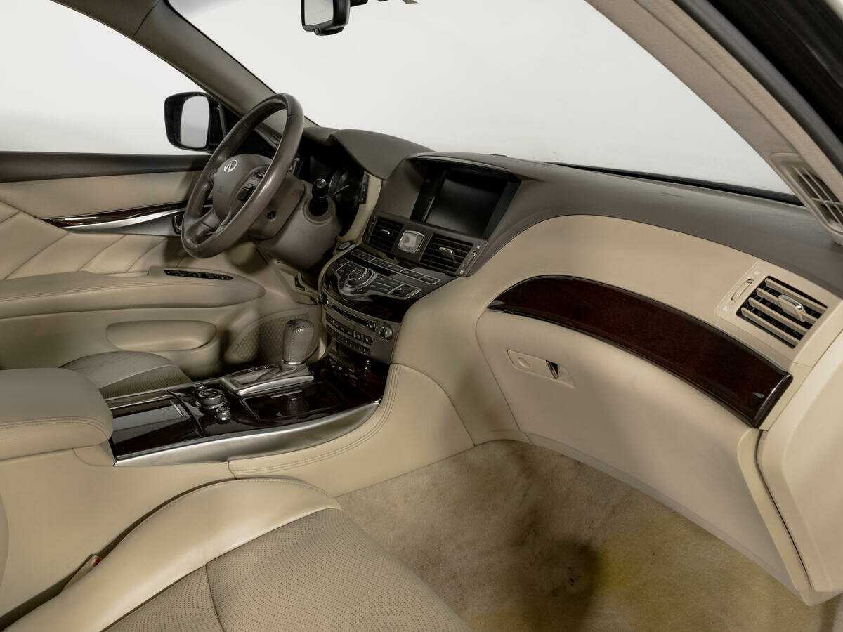 Купить Infiniti M37, 2011, 236 236 км, фото №9