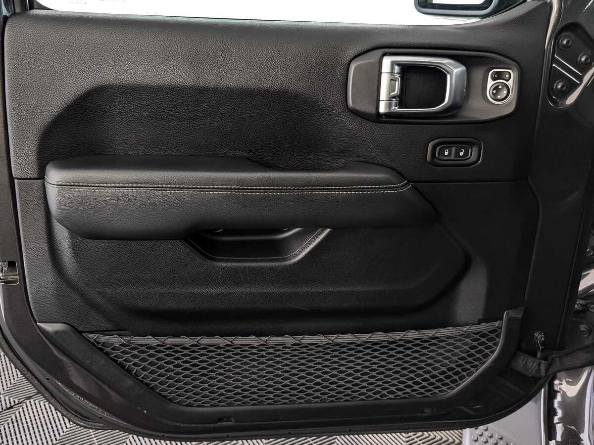 Купить Jeep Wrangler, 2019, 114 487 км, фото №15