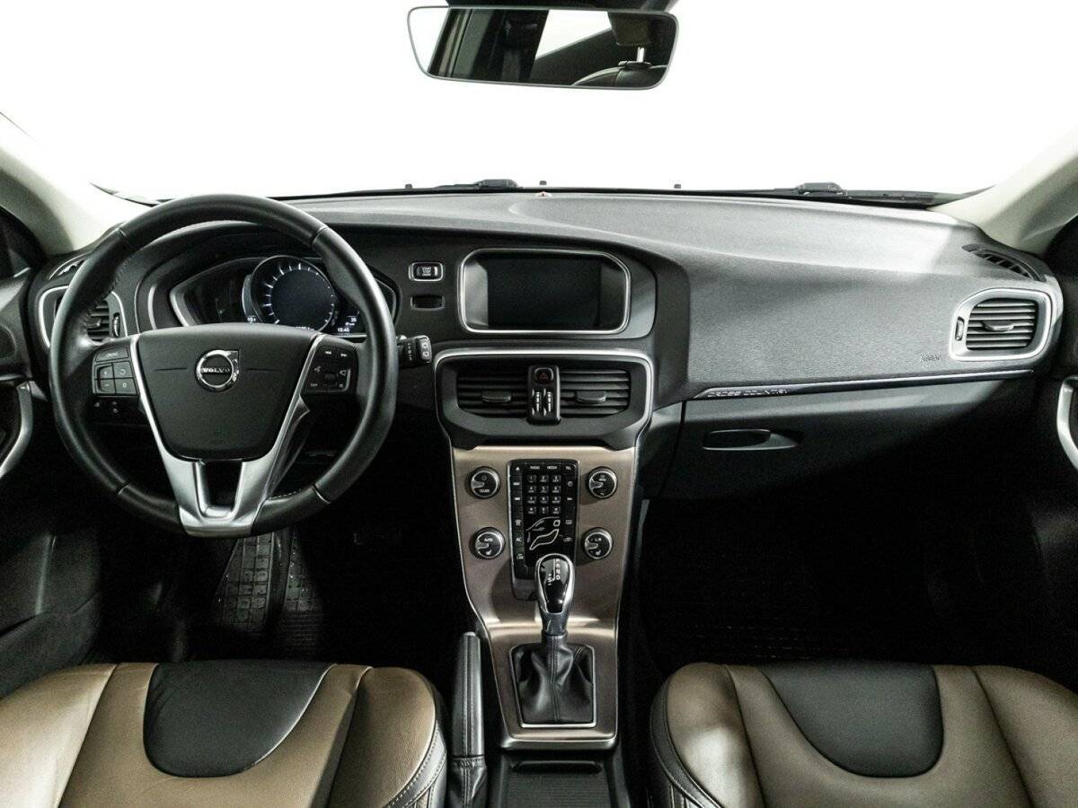 Купить Volvo V40 Cross Country, 2019, 51 192 км, фото №13