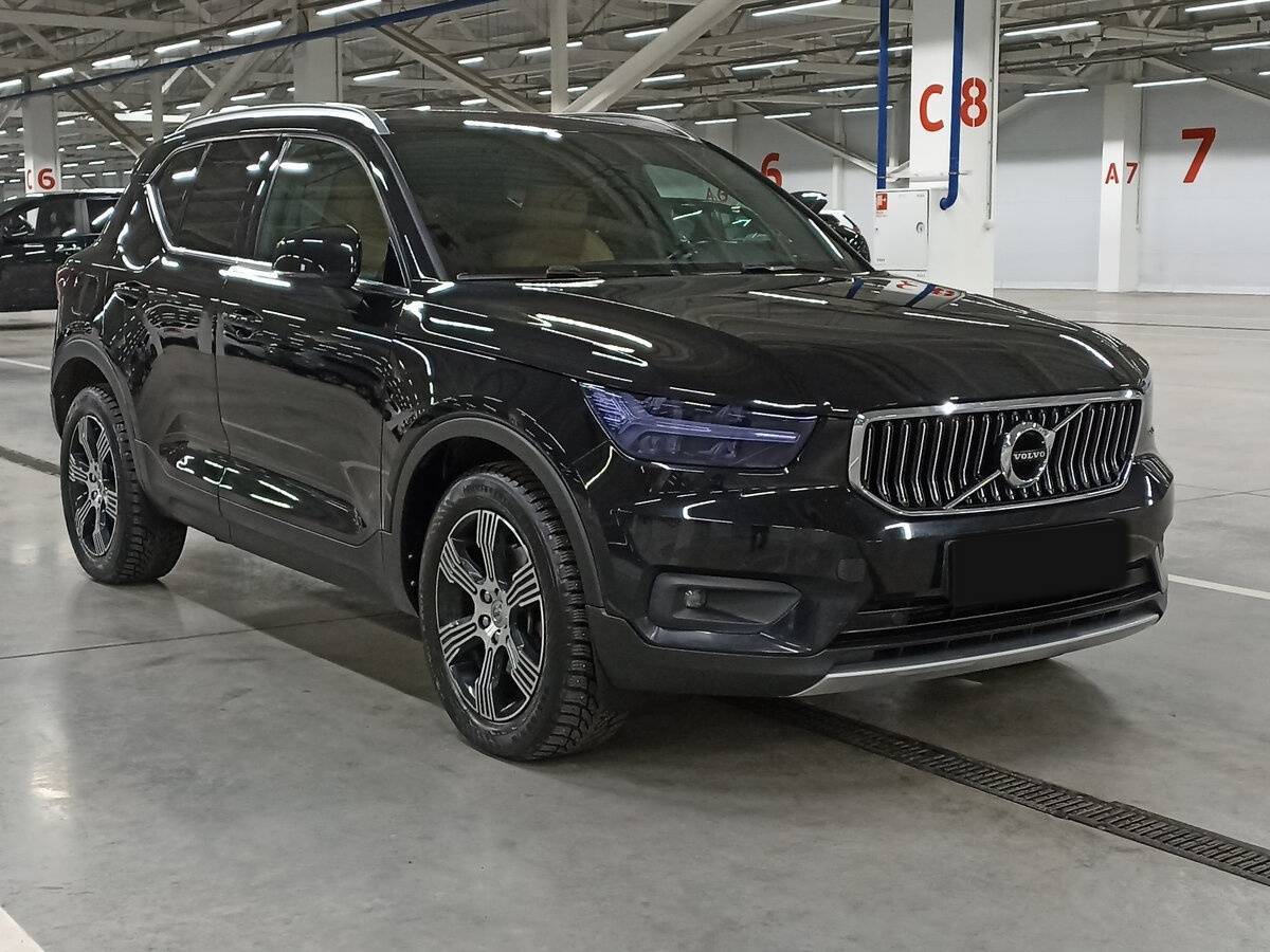 Купить Volvo XC40, 2021, 114 891 км, фото №3