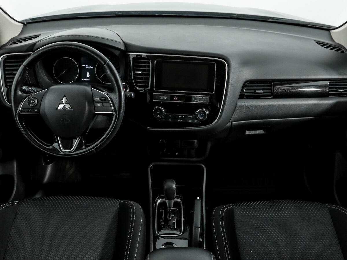 Купить Mitsubishi Outlander, 2019, 79 189 км, фото №11