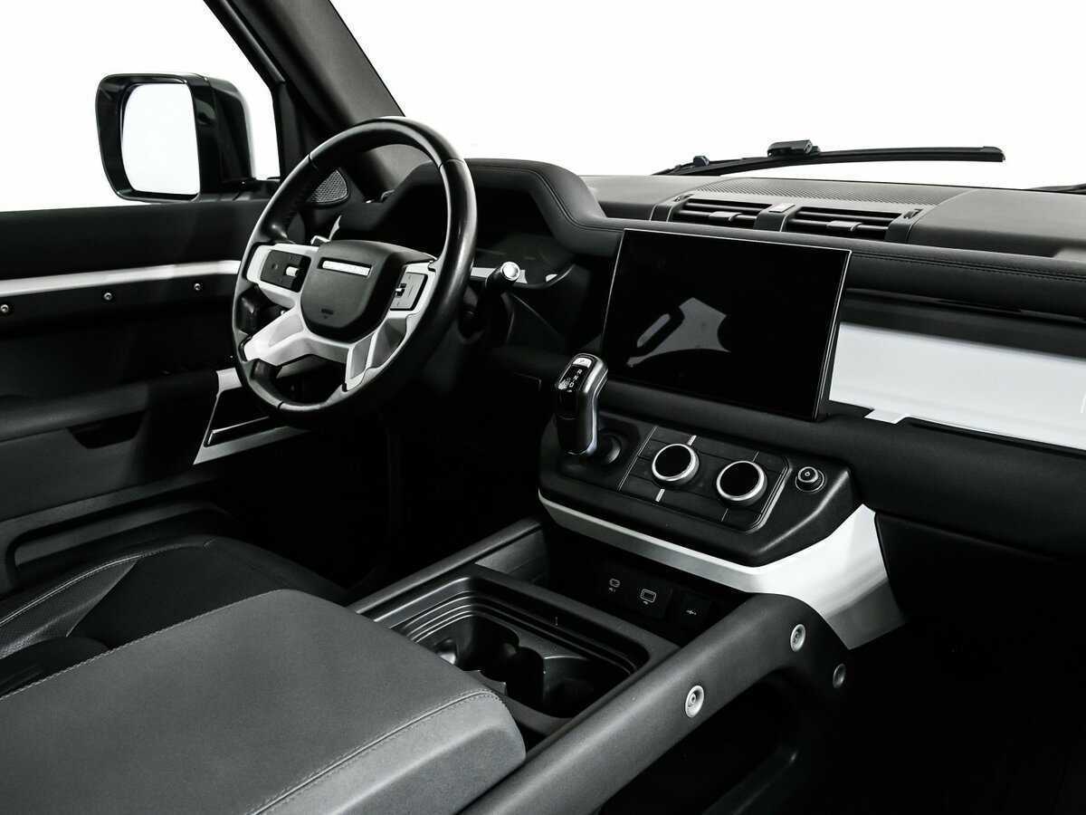 Купить Land Rover Defender 110, 2021, 45 087 км, фото №9