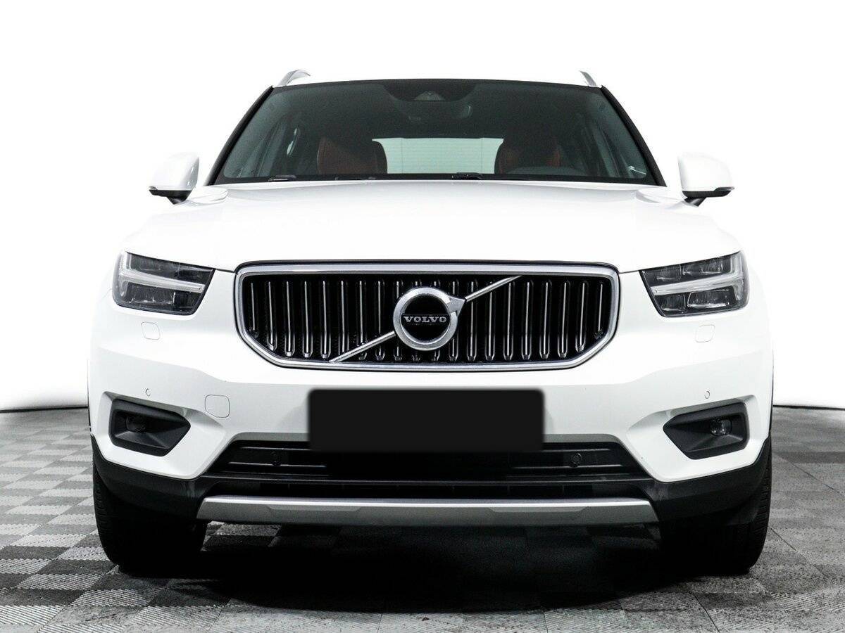 Купить Volvo XC40, 2020, 69 809 км, фото №2